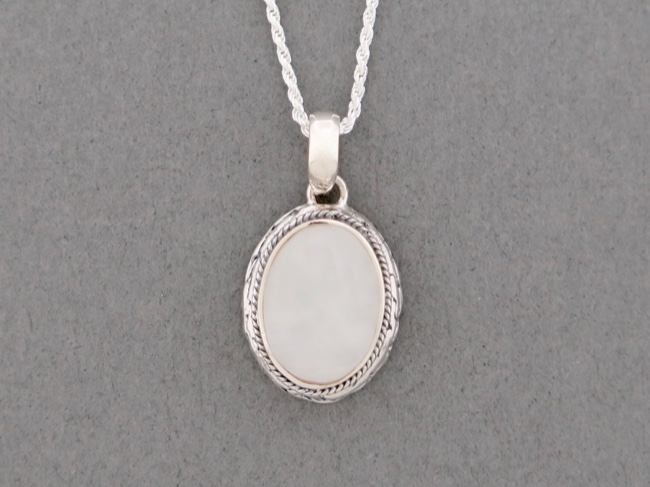 Mother of Pearl Oval - Click Image to Close