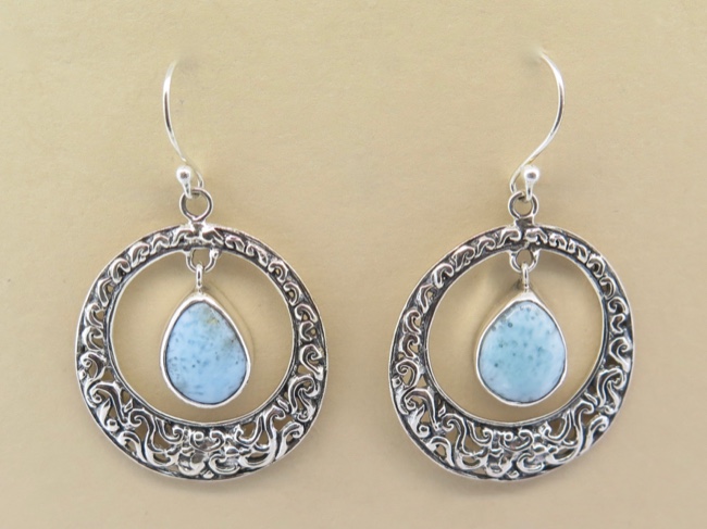 Larimar Tear in Circle - Click Image to Close