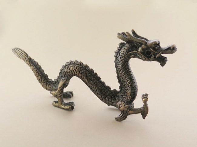 Traditional Chinese Bronze Walking Dragon - Click Image to Close