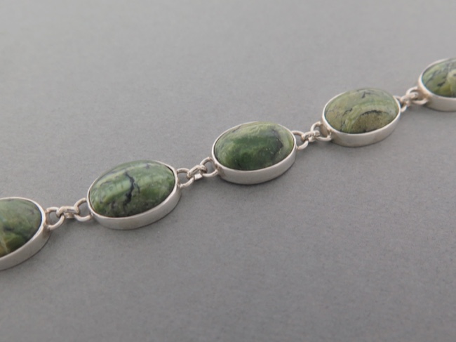 Green Opals Bracelet - Click Image to Close