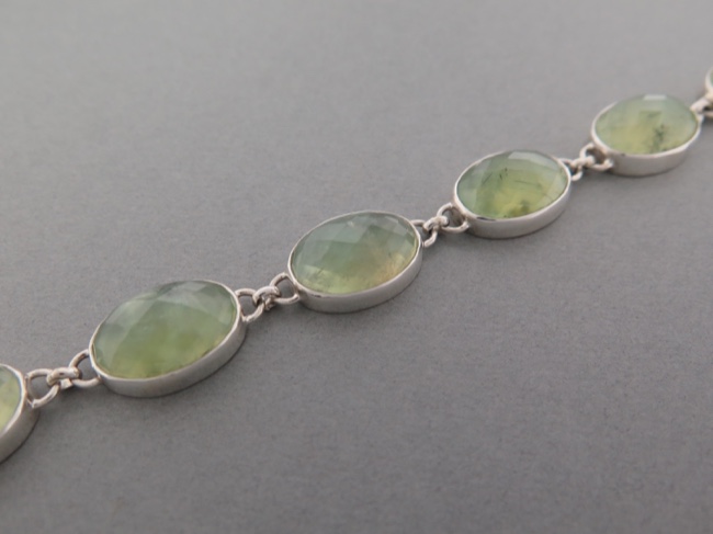 Prehnite Faceted Bracelet - Click Image to Close