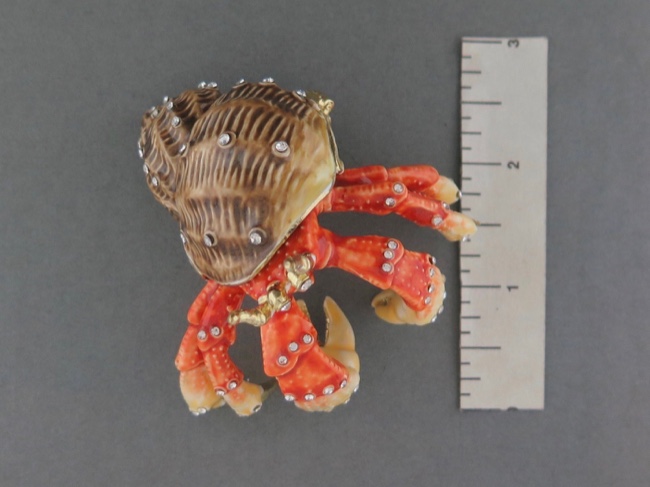 Enamel Box - Hermit Crab with Austrian Crystals - Click Image to Close